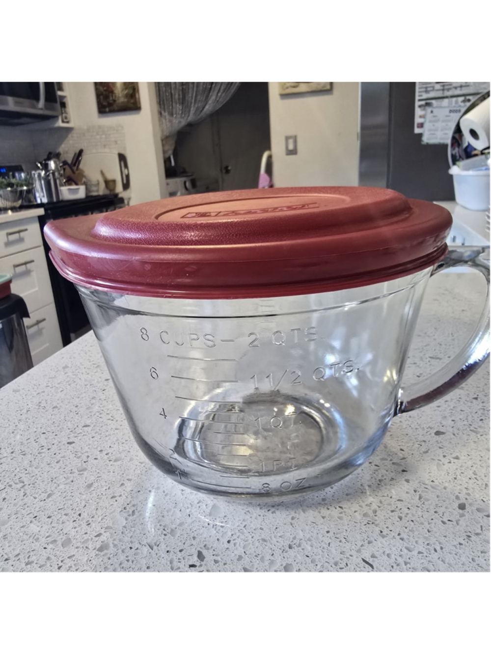 Anchor Hocking 2 Qt 8 Cup Clear Glass Batter Bowl with Red Cover